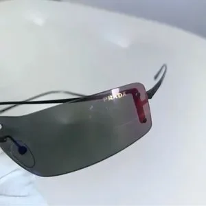 Authentic Prada PR 61VS Runway Rainbow 90\'s Skinny Rectangle Sunglasses. Prada Women main image 4
